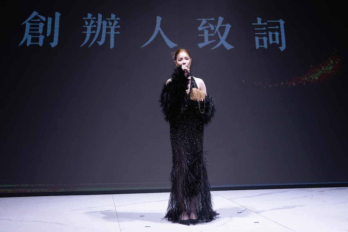 主圖說：格詩蒂美業創辦人紀可軒於二週年活動中分享品牌理念，強調以穩定、合規的皮 0