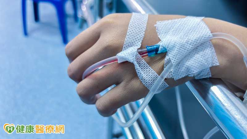 海外生病掛急診「被建議轉診或住院」別急返台 醫揭2點:風險很高