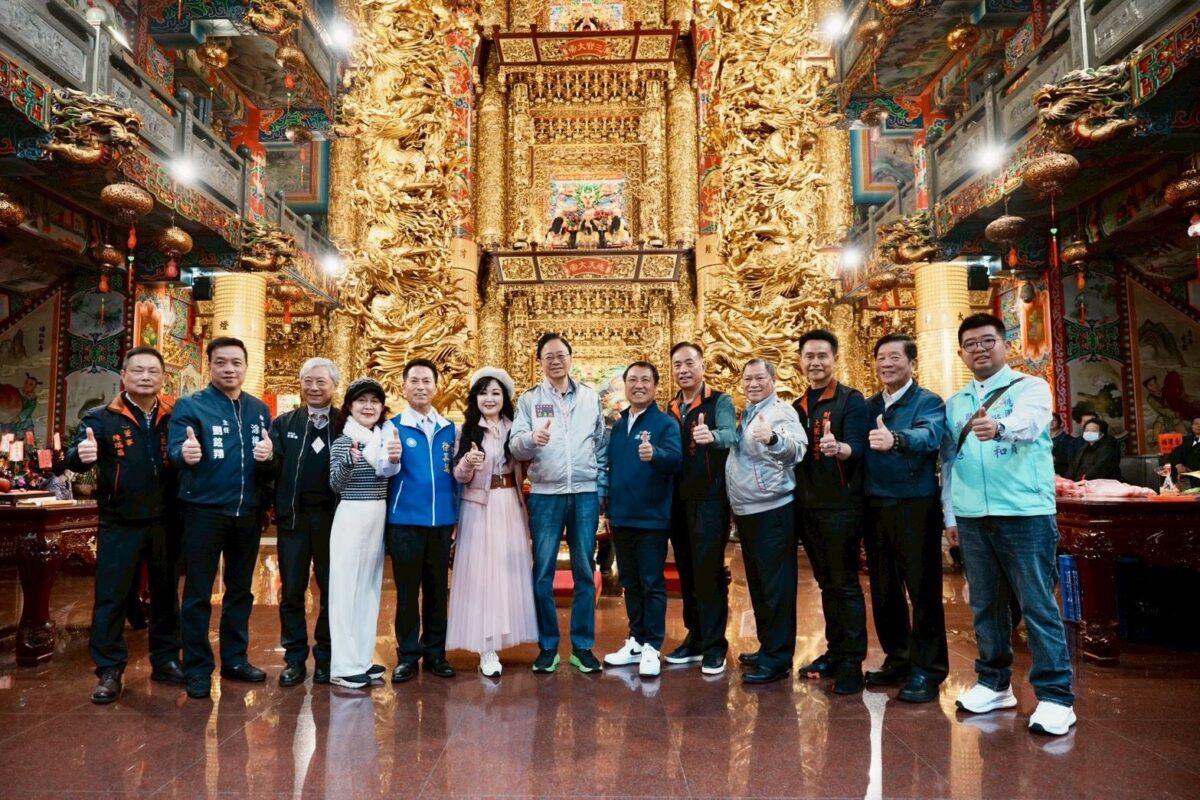 20957676 b8d9 4836 b27b f812b941a261