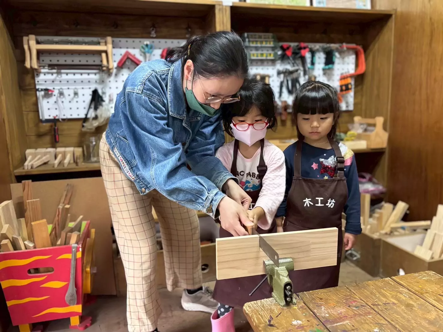 敲出成長樂章!八德幼兒園推木工特色課 萌娃創意作品驚艷全場 敲出成長樂章!八德幼兒園推木工特色課 萌娃創意作品驚艷全場