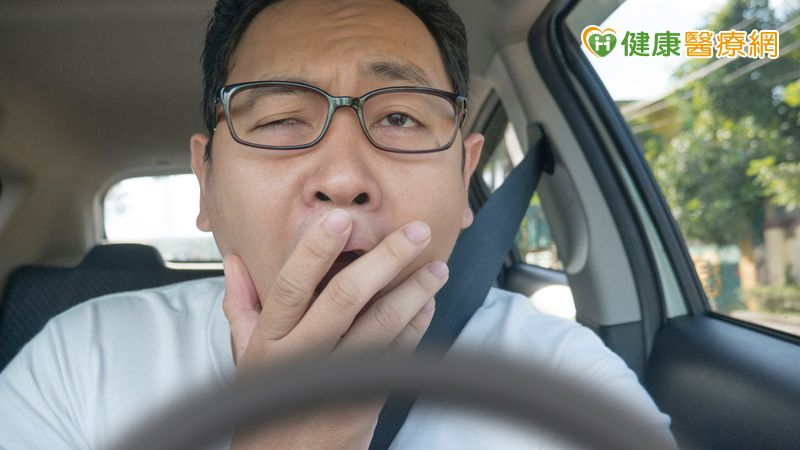 開車返鄉要小心!藥師警告「這些藥」恐讓你反應變慢