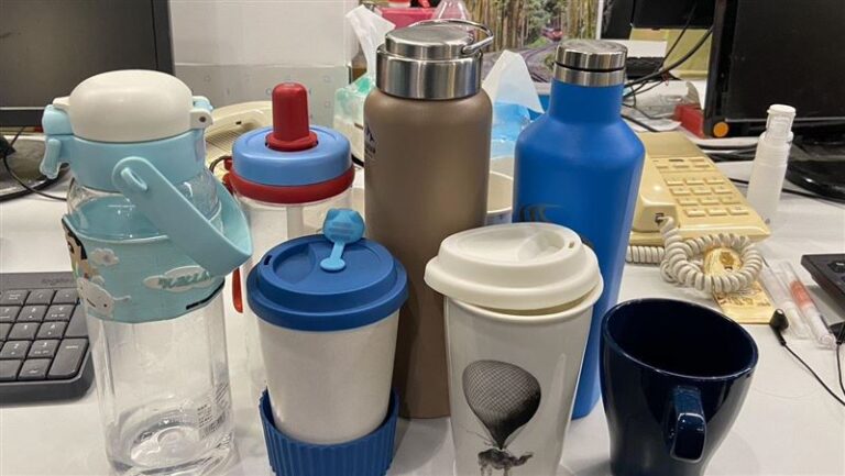 保溫杯1處容易藏細菌 譚敦慈：洗完瀝乾後先放進冰箱