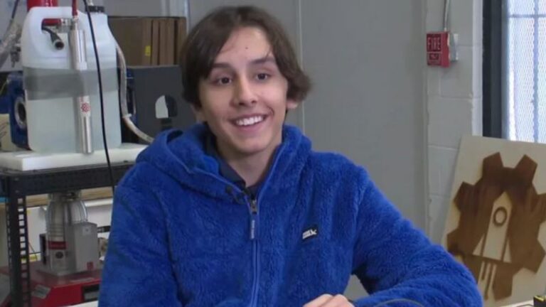 驚！12歲我們在幹麻？看看人家做這事