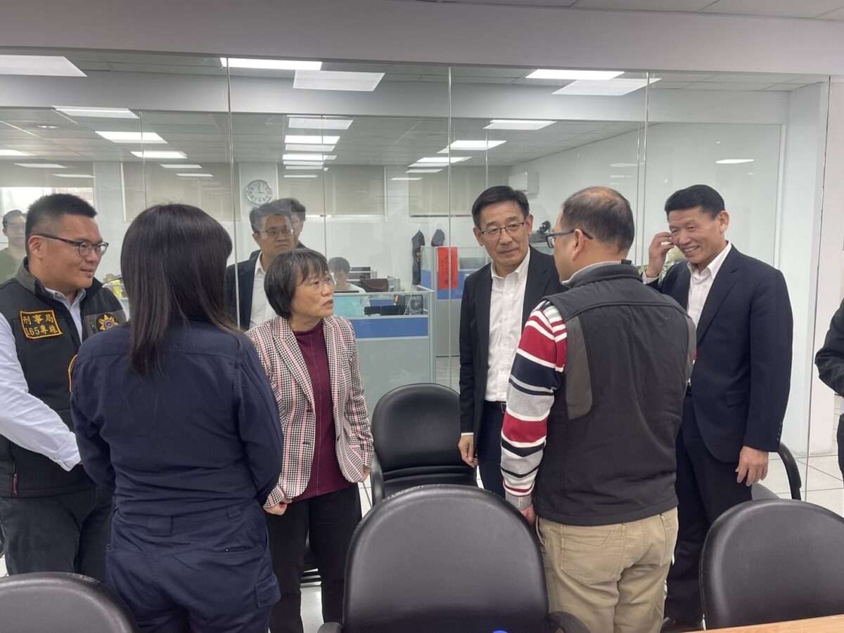 548BE5D5 E146 4B3F 9DAE 87220BDF332C