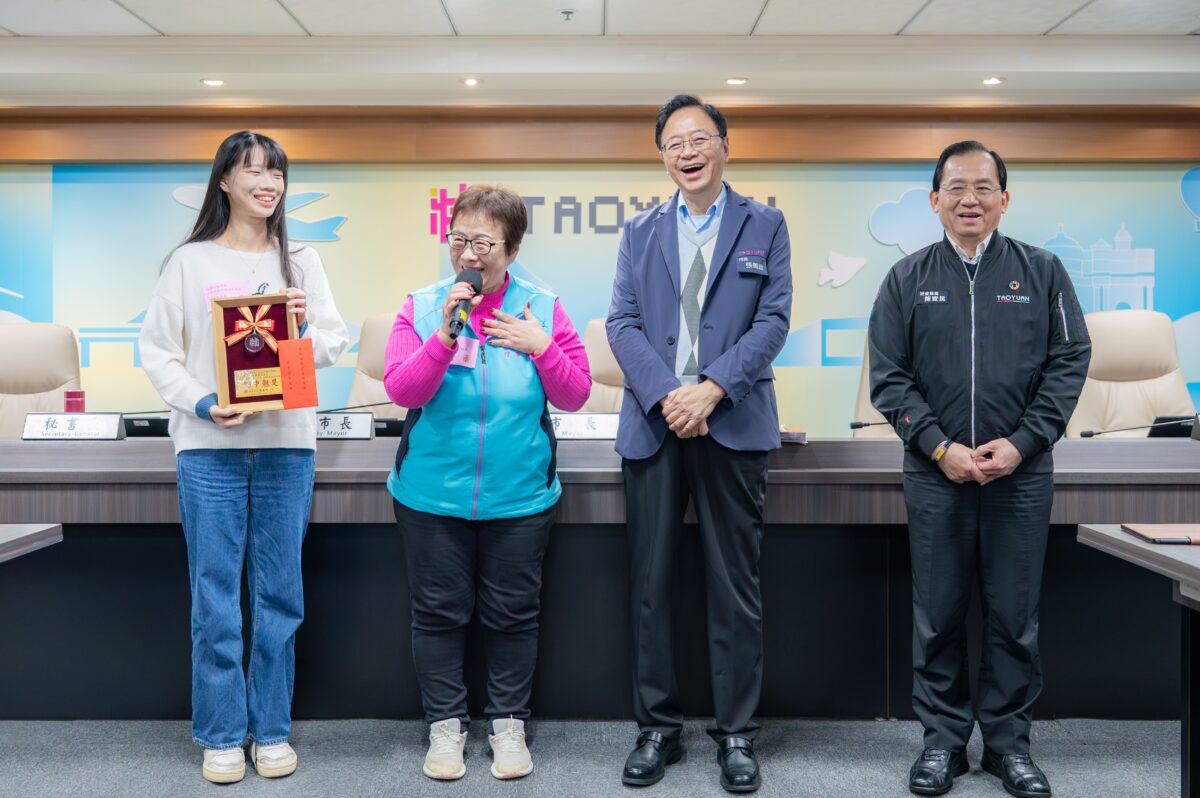 58c3dd61 42f1 4282 9ba2 81faa945f831