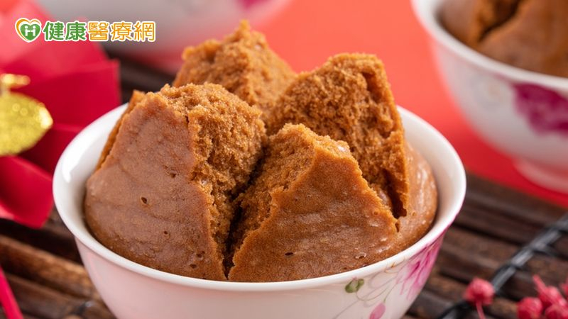 過年美食誘惑多 營養師揭「傳統糕點」健康吃法