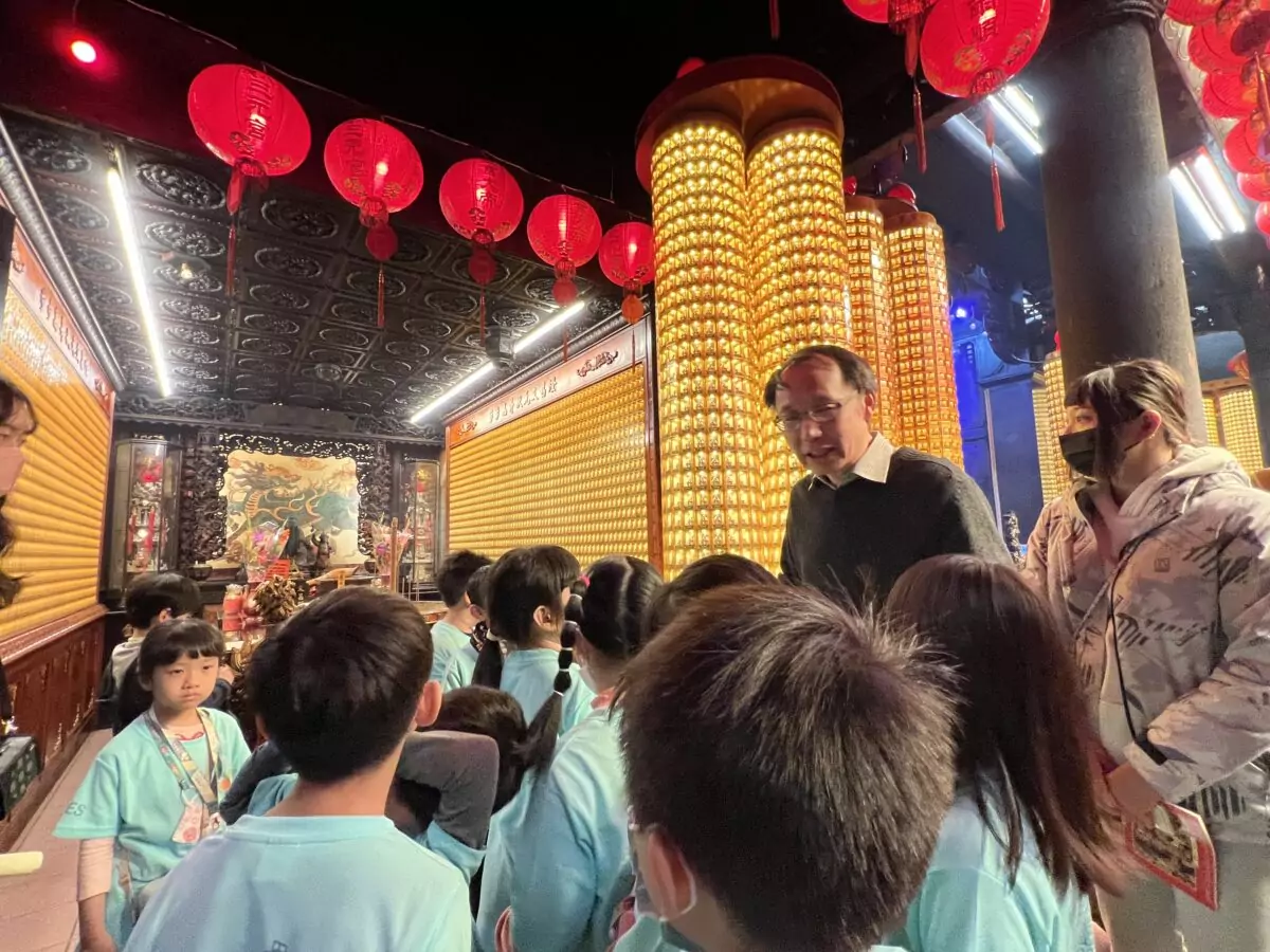 八德仁德國小社區踏查 學生化身自然偵探走訪興豐公園體驗生態 721513 0