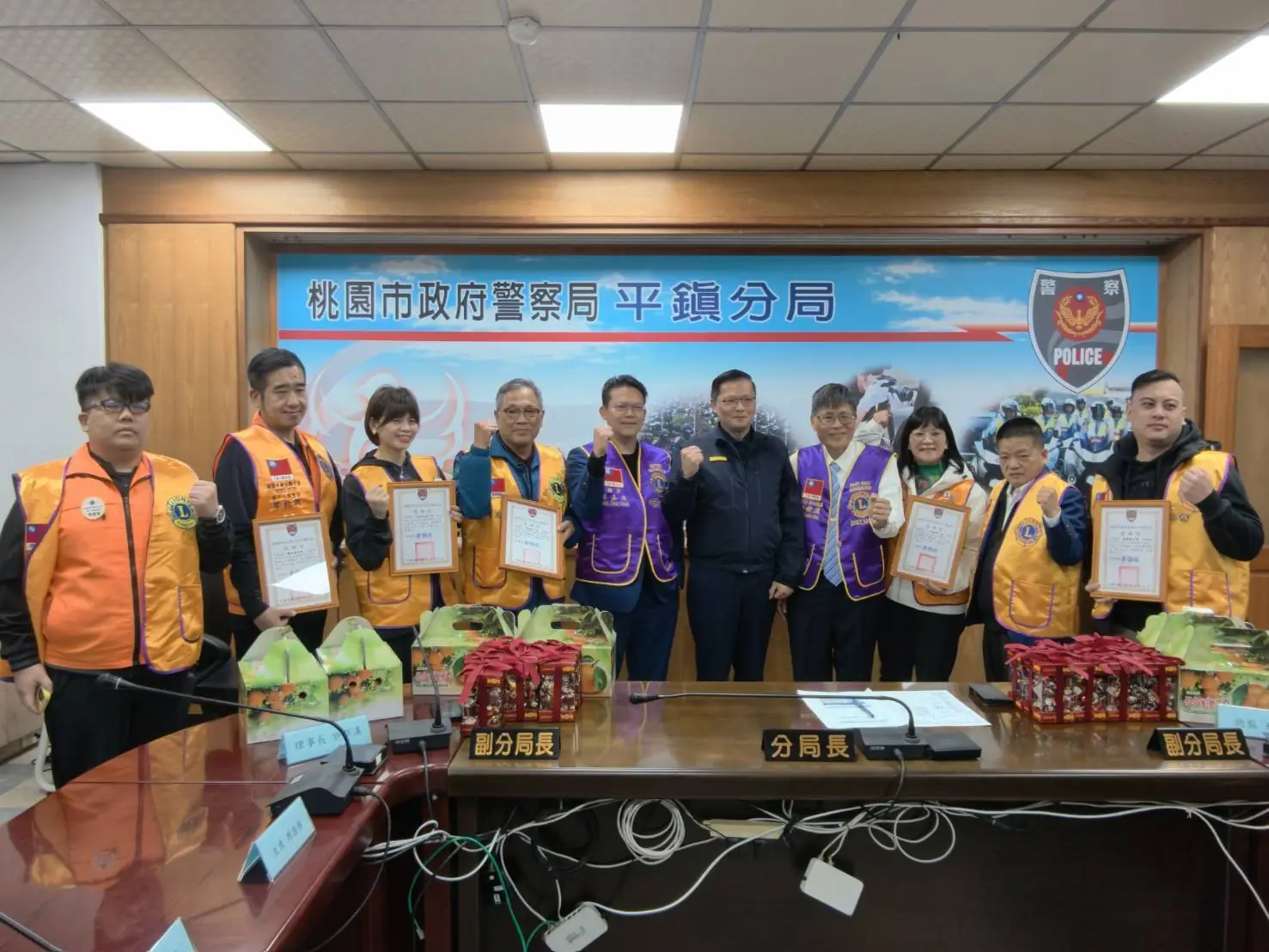 平警年節堅守崗位 國際獅子會300B5區贈慰問金支持 822996 0