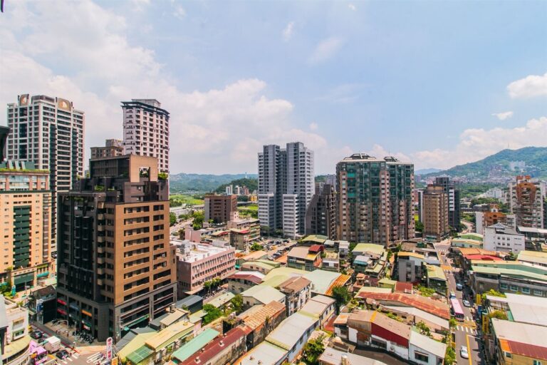 股、房表現不同調　買氣盤整！1月全台交易量較去年12月微增1％　年增25％