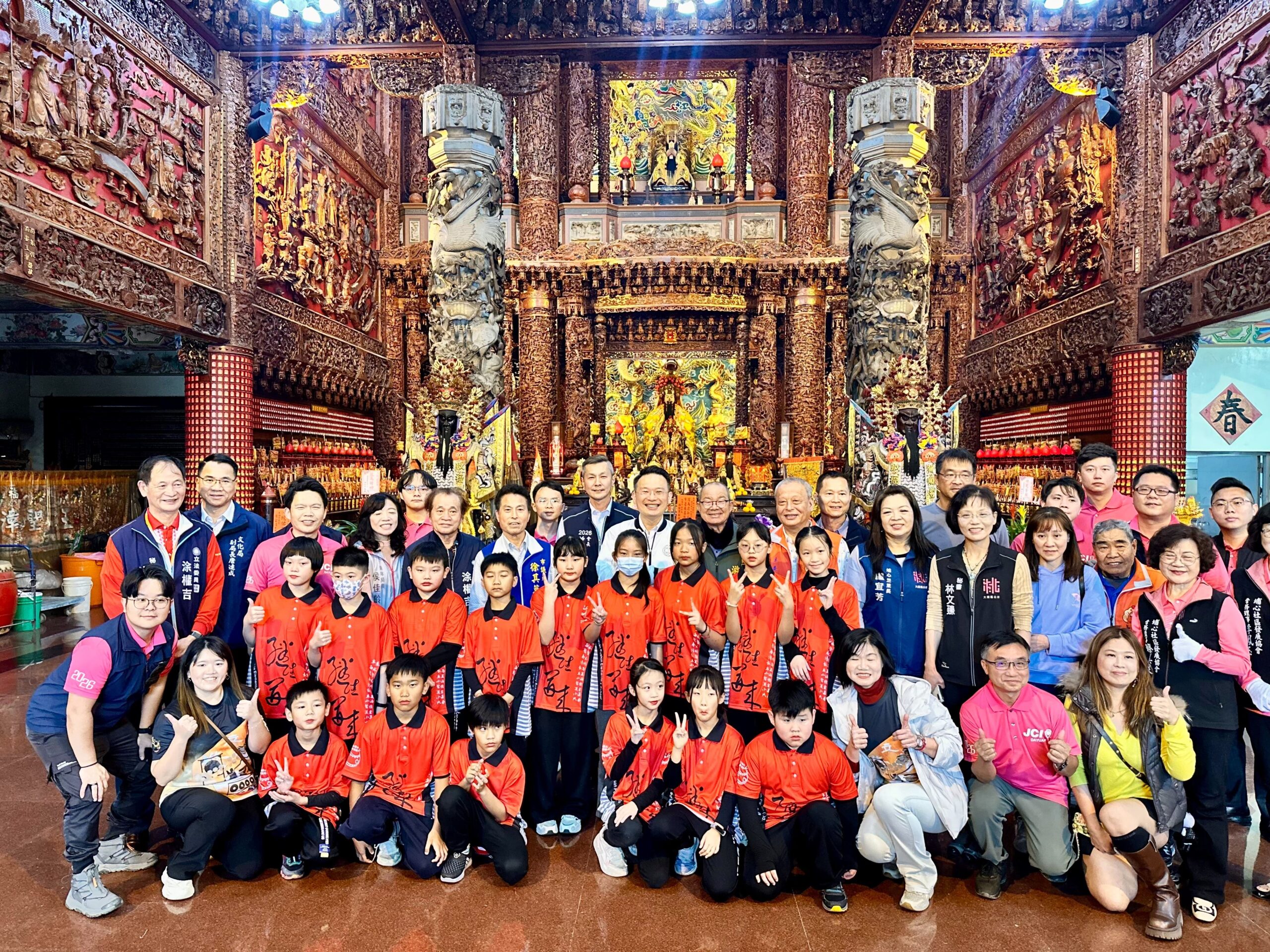 大園歡慶元宵展現地方底蘊 蘇俊賓盼讓文化能量世代傳承