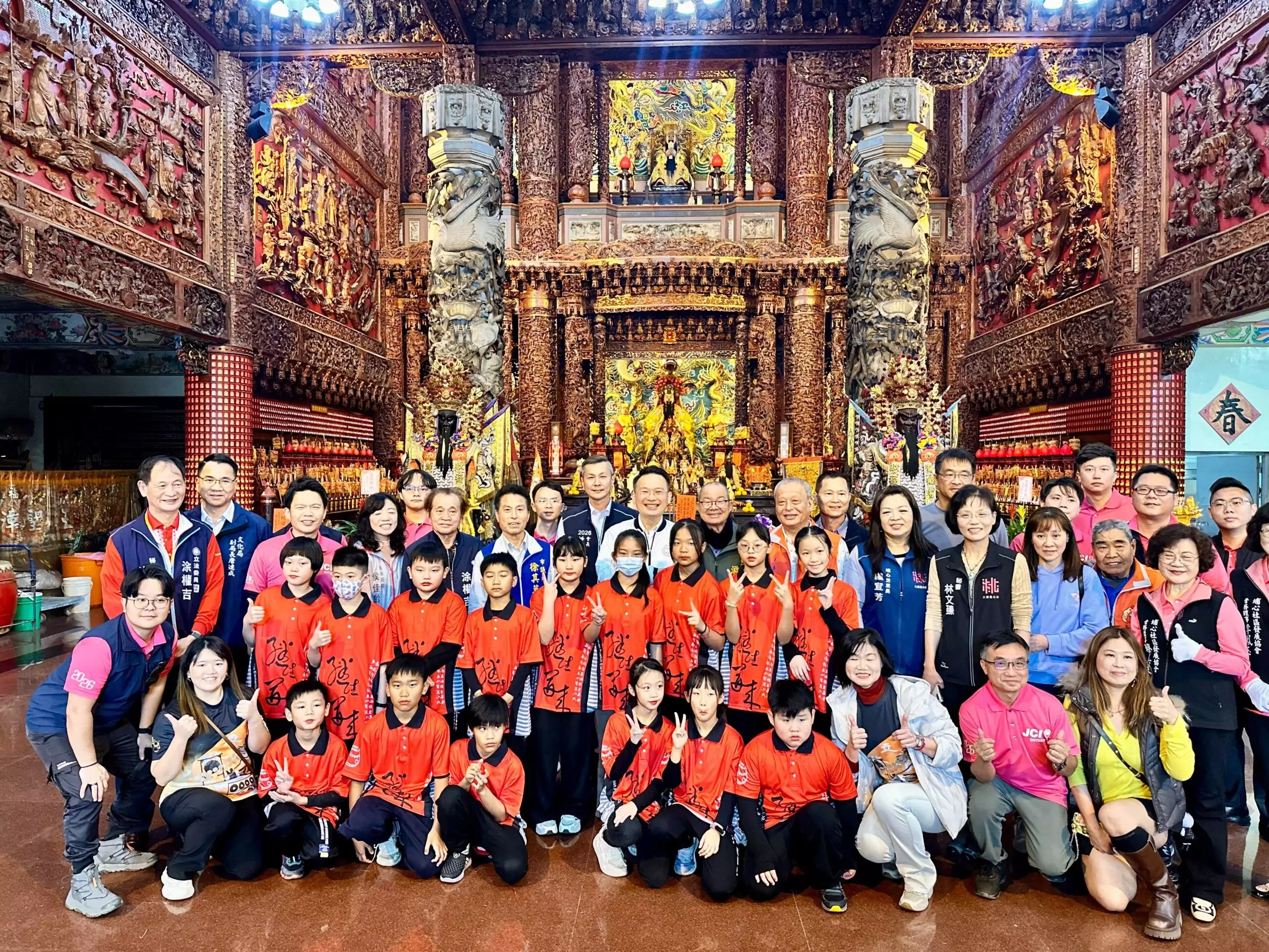 大園歡慶元宵展現地方底蘊 蘇俊賓盼讓文化能量世代傳承 大園歡慶元宵展現地方底蘊 蘇俊賓盼讓文化能量世代傳承