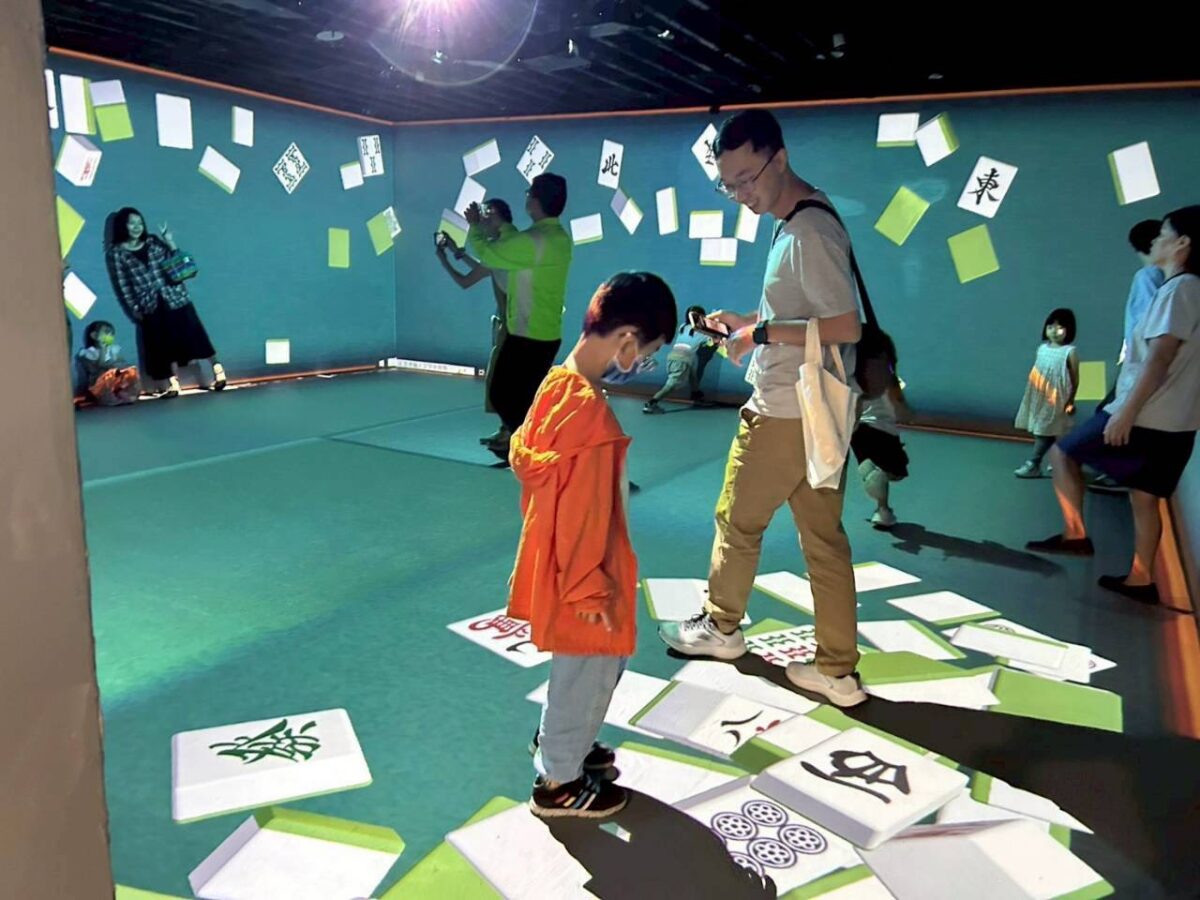 開工不憂鬱!桃市圖總館祭出3好禮 限量紅包、鑰匙圈這樣領 S 124788741 0 0