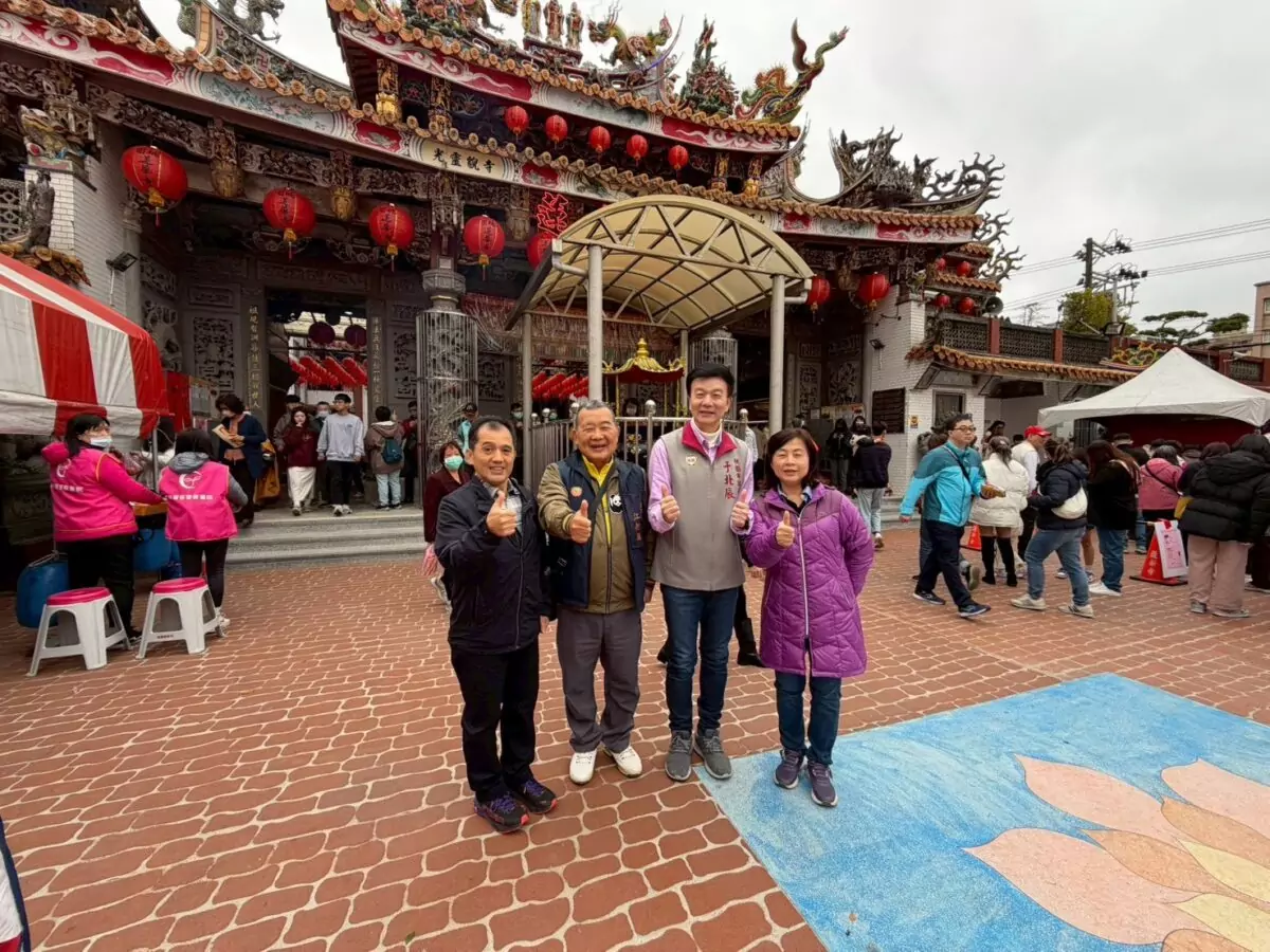 大年初一參香祈福!于北辰赴桃園蓮華寺親發福袋 與民分享馬年喜氣 S 1654809