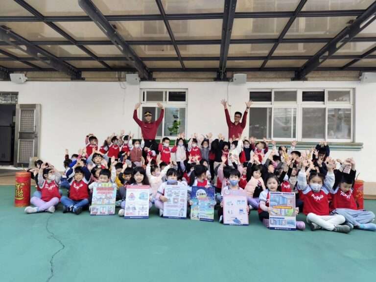 桃園消防分隊創意宣導 萌娃玩樂中學防災