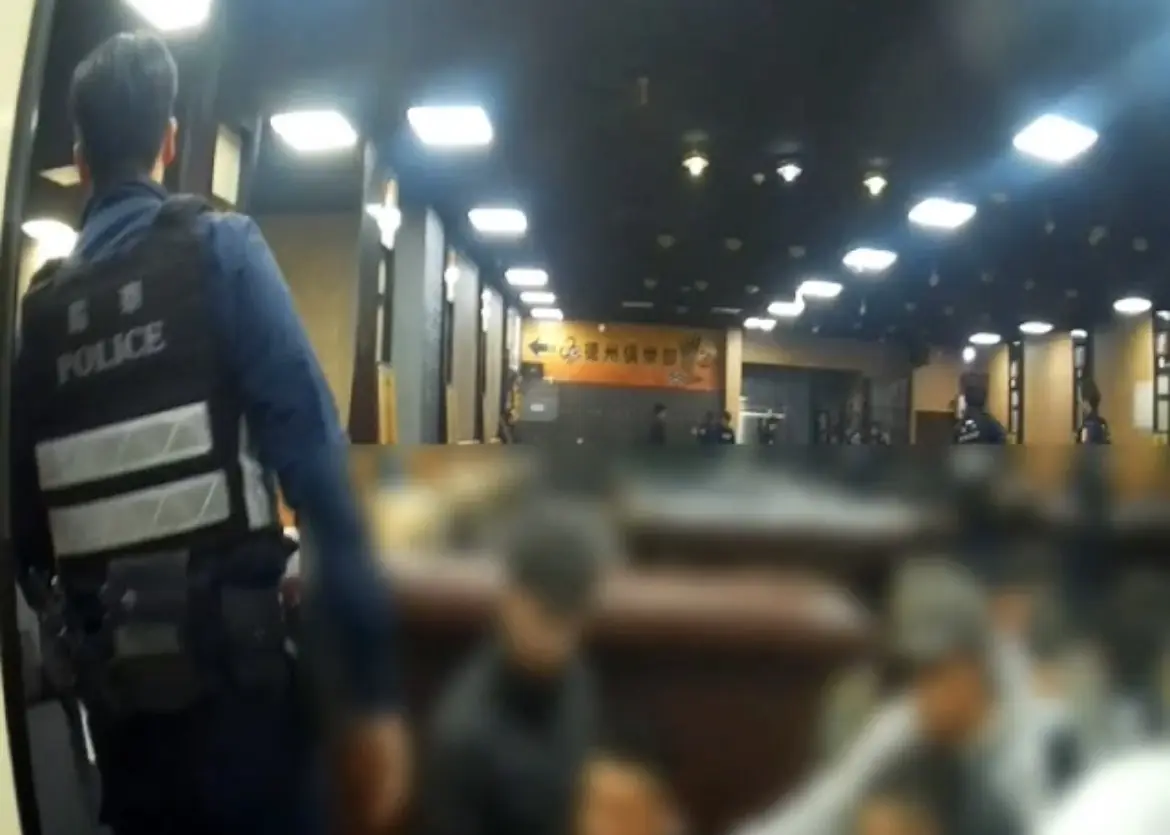 好友為錢撕破臉!桃園撞球場爆集體鬥毆 警強力掃蕩逮7人 好友為錢撕破臉!桃園撞球場爆集體鬥毆 警強力掃蕩逮7人