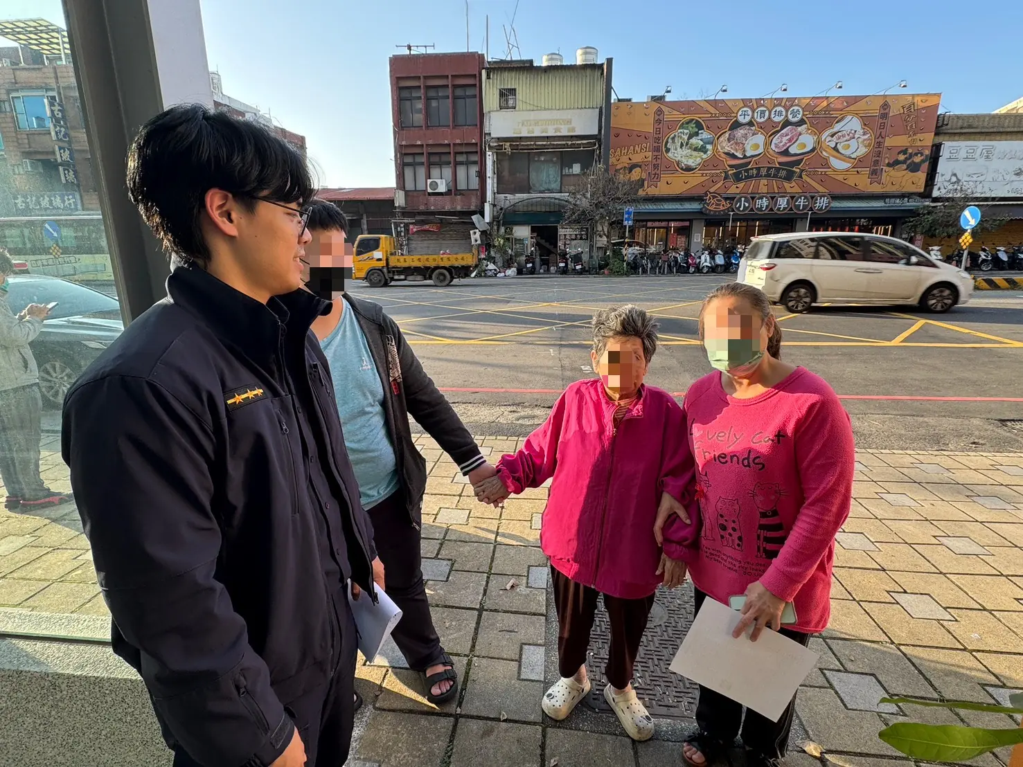 楊梅7旬老婦失聯4小時 員警在這找到她結束驚魂 楊梅7旬老婦失聯4小時 員警在這找到她結束驚魂