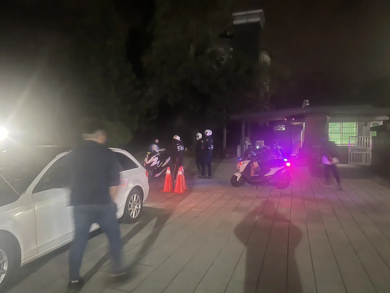 楊梅警攜手桃園環保局守護社區安寧 噪音車無所遁形 S 80232513 0