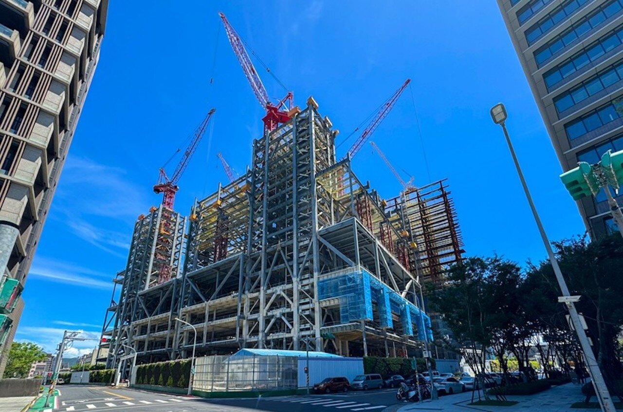 AI供應鏈帶動房建熱潮 低碳混凝土龍頭廠再寫營收佳績