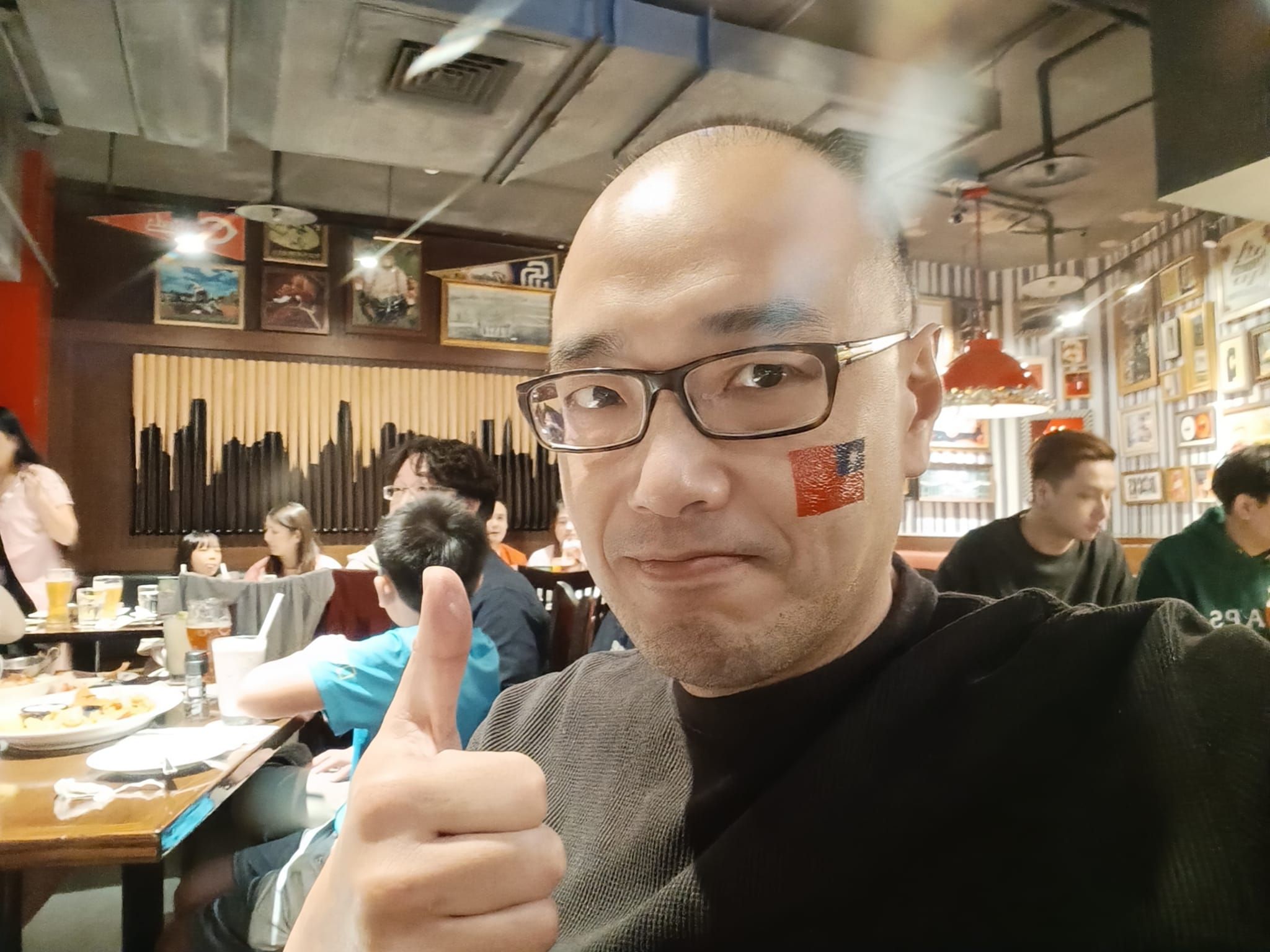 關鍵事證曝光?毛嘉慶遭控騷擾「小草女神」 宣布退出民眾黨初選