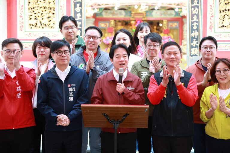 總統撂話「不可能輕鬆太久」點名回中央　陳其邁低調連喊4次沒有