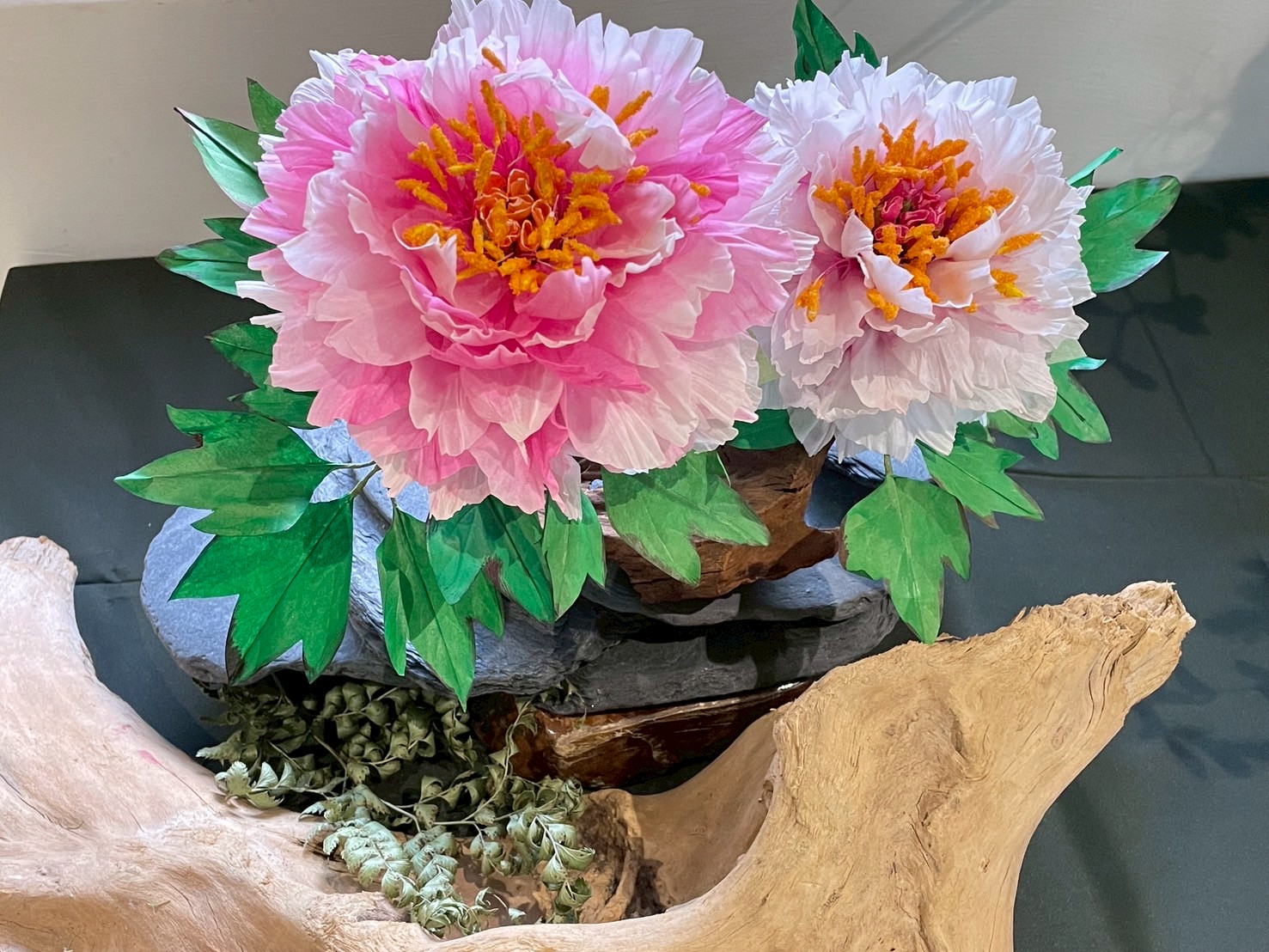 工藝家陳建華蓪草展覽就在八塊厝 0