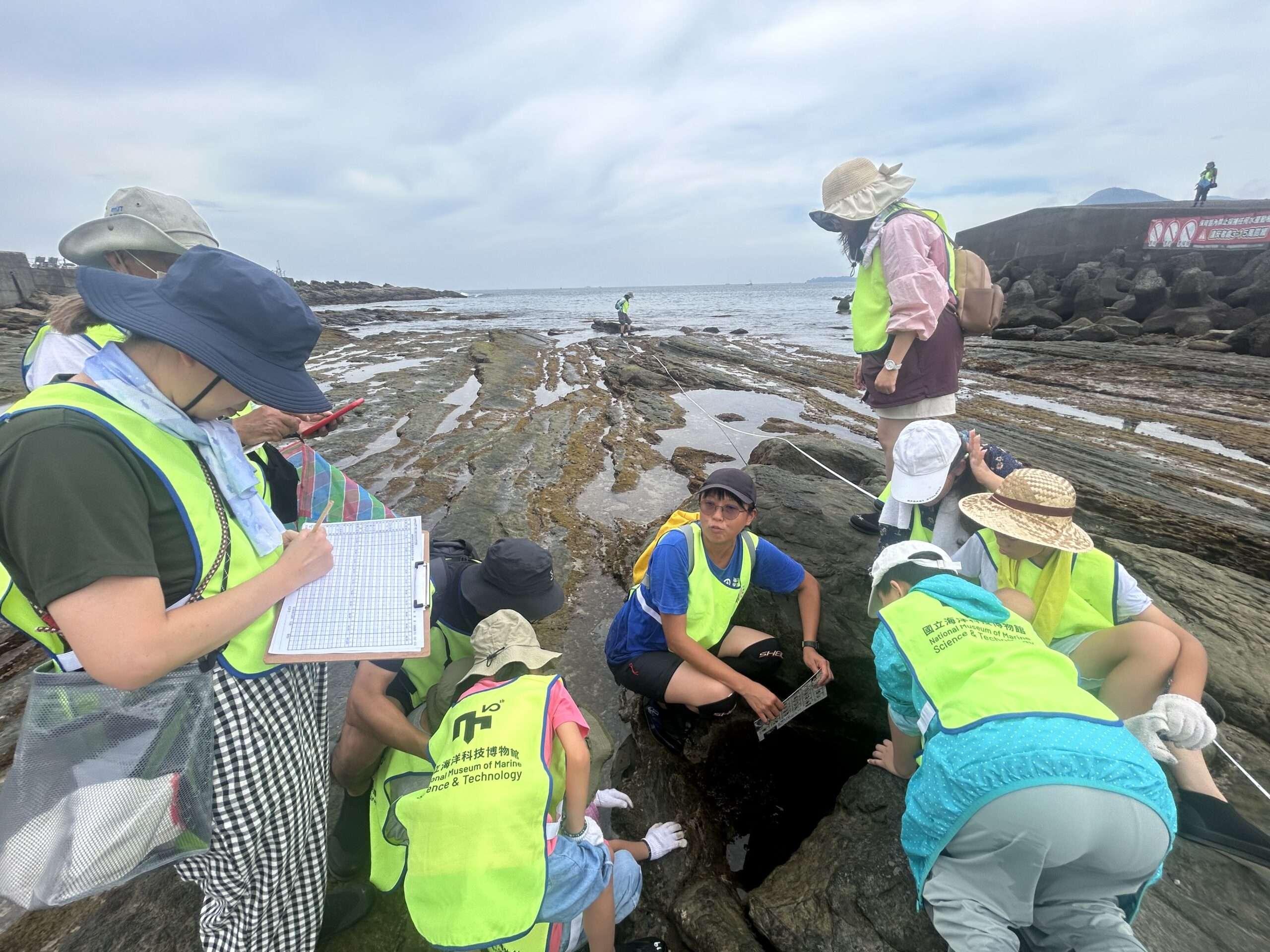 海科館「里海學堂親子營」邀請親子開啟五感，建立對海洋的永續責任感 scaled