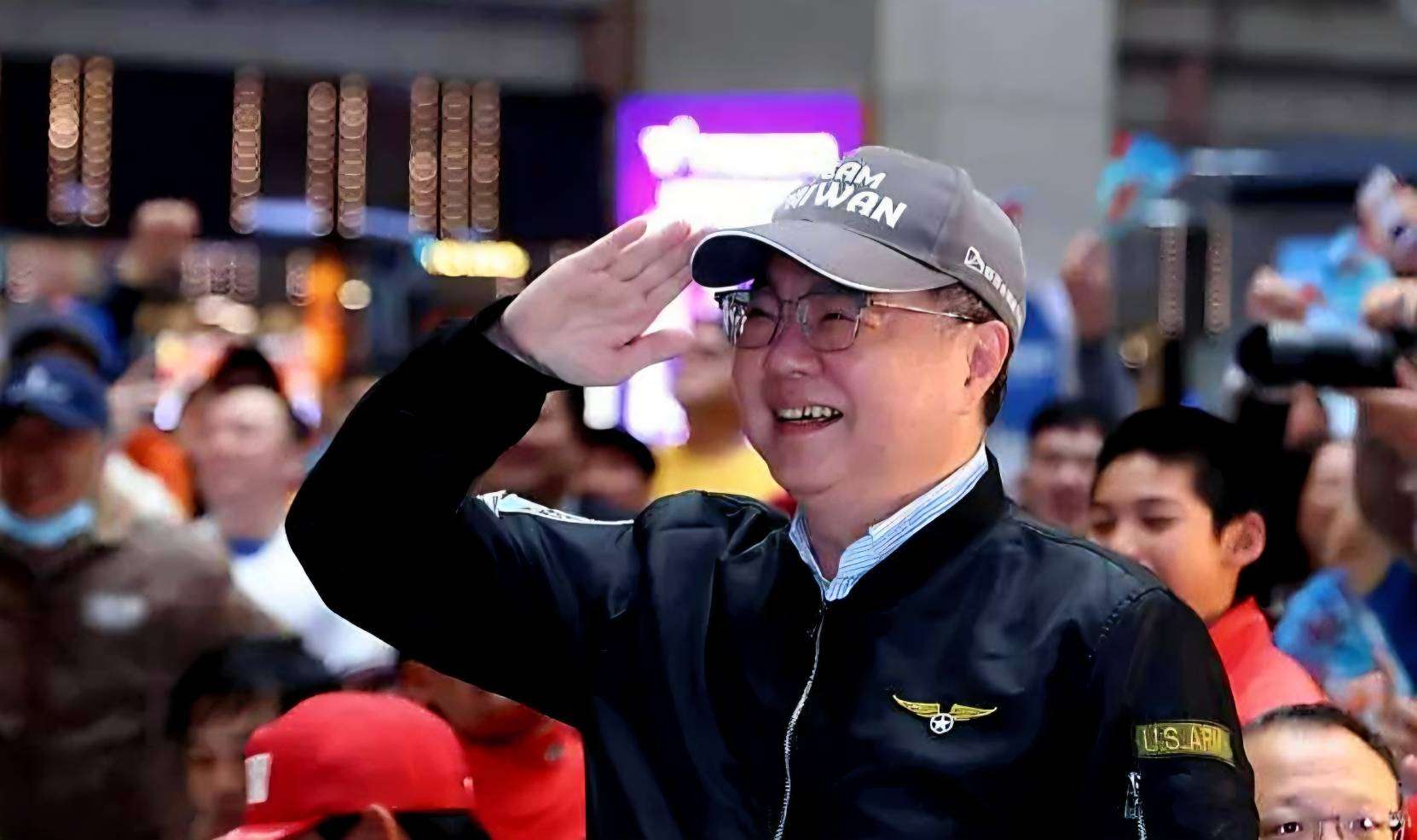 卓榮泰的「包機赴日」比「包機撤僑」重要,台灣人性命不值錢?(黃世澤) 卓榮泰的「包機赴日」比「包機撤僑」重要,台灣人性命不值錢?(黃世澤)