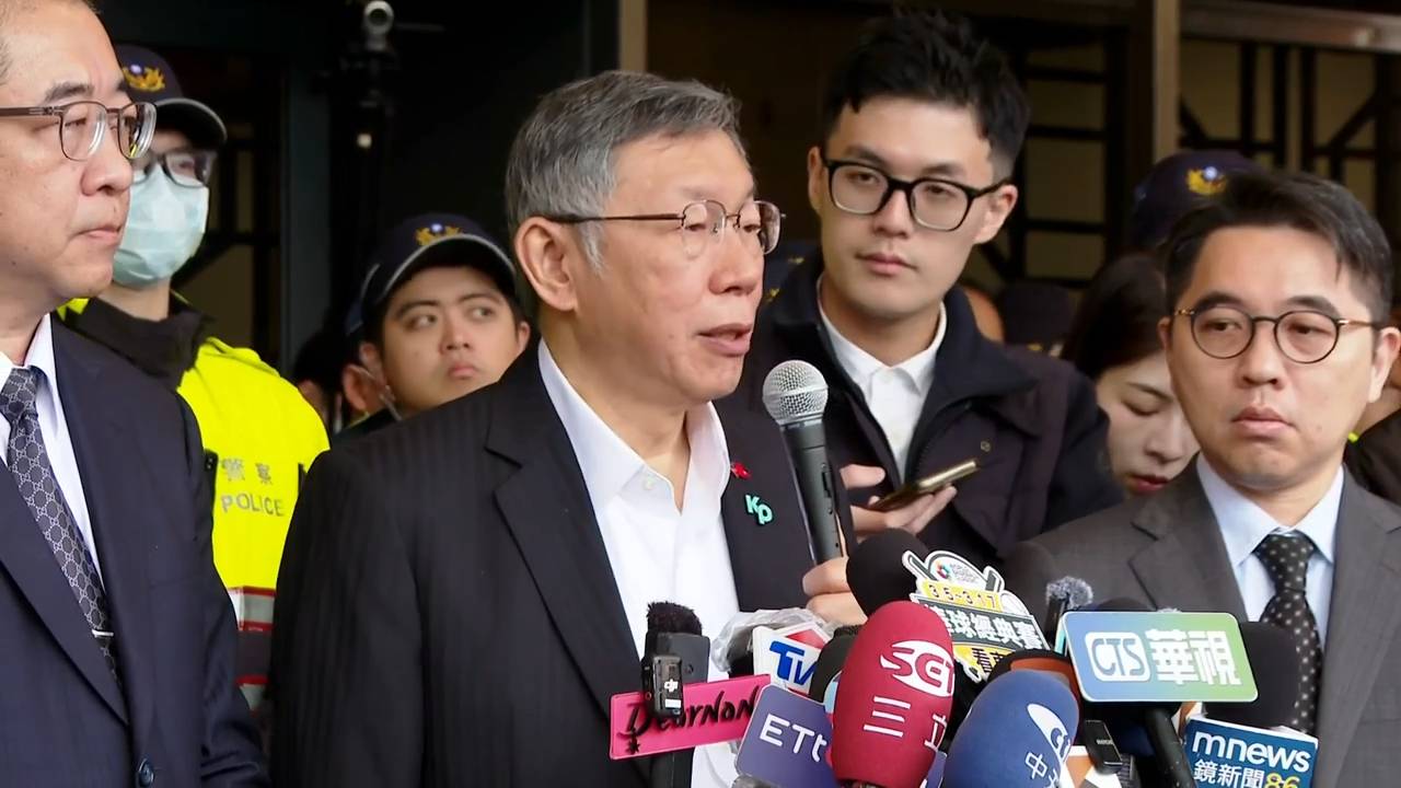 黨內民調過半不支持中配參政 柯文哲不畏流失選票喊挺李貞秀 黨內民調過半不支持中配參政 柯文哲不畏流失選票喊挺李貞秀