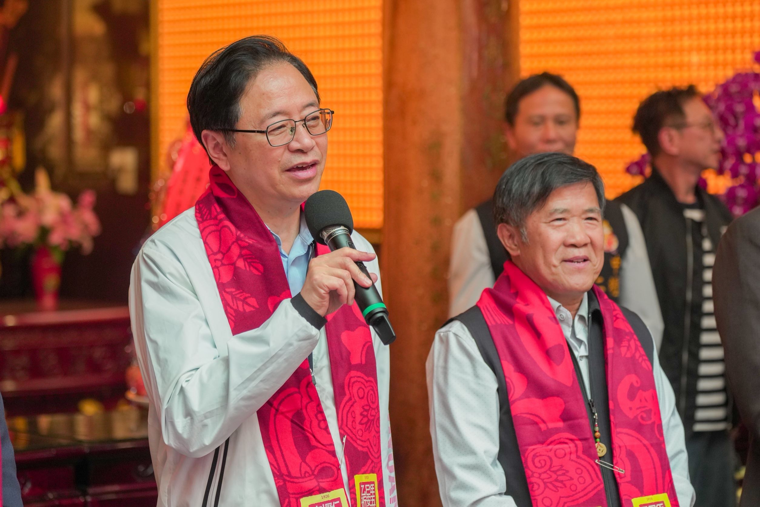 2b7581d9 0462 4fdc 9721 70f69e479334