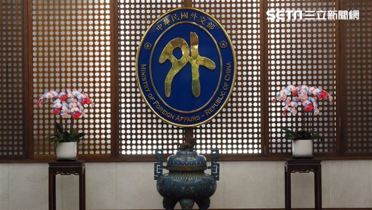 台灣居留證改「南韓」反制 韓網風向一面倒狂讚