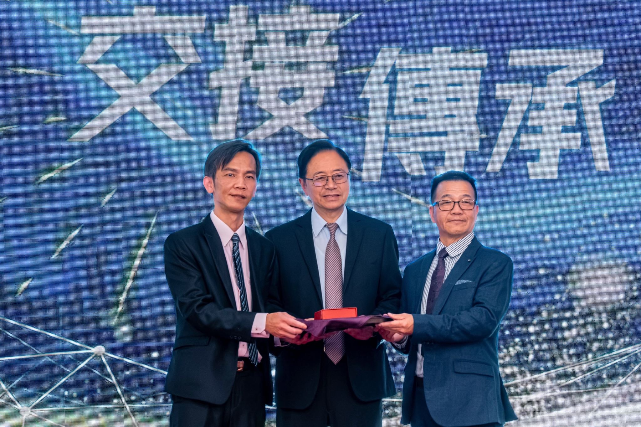 545b0d54 3847 43cf 8115 6876394330ec