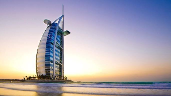 中東局勢全面升溫 母女狂砸36萬「包下」12張商務艙機票逃命