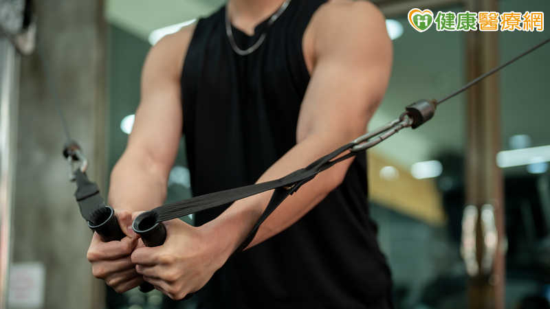 握力和健康老化有關 專家談5種訓練方式與常見警訊 握力和健康老化有關 專家談5種訓練方式與常見警訊