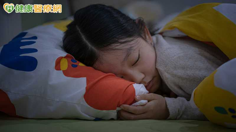 研究:臥室溫度高於24度睡覺 與較高心臟負擔有關 研究:臥室溫度高於24度睡覺 與較高心臟負擔有關