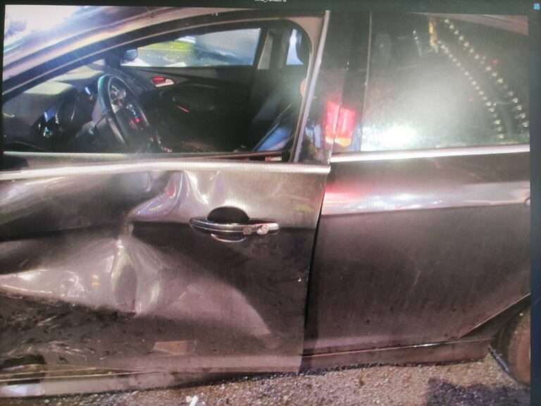 【有片】桃園越籍男無照駕車路口迴轉撞機車 下場慘了