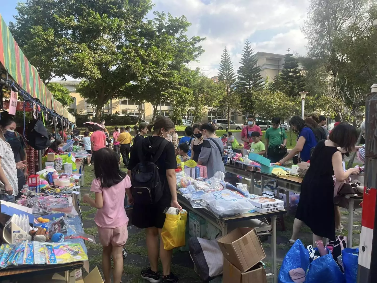 楊梅永平里回收15噸雨水灌溉蔬果園 獲低碳永續家園銀級認證殊榮 楊梅永平里回收15噸雨水灌溉蔬果園 獲低碳永續家園銀級認證殊榮