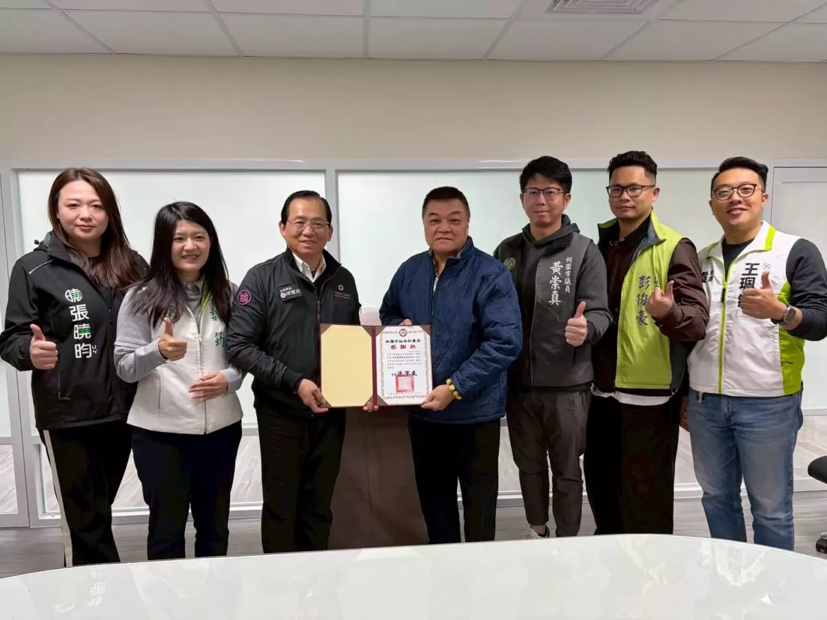 低溫襲台!桃園在地企業暖贈215條毛毯 攜手市府助遊民禦寒 S 133095733 0