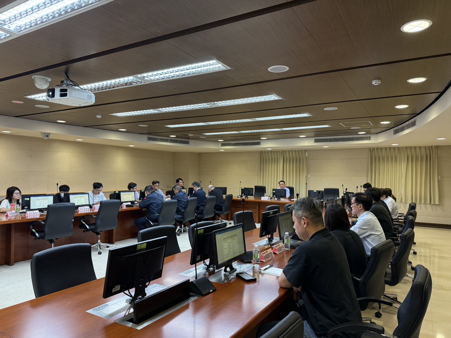 美伊戰爭衝擊石化供應鏈 桃檢「查緝平台」嚴防塑膠製品哄抬價格 S 144695308