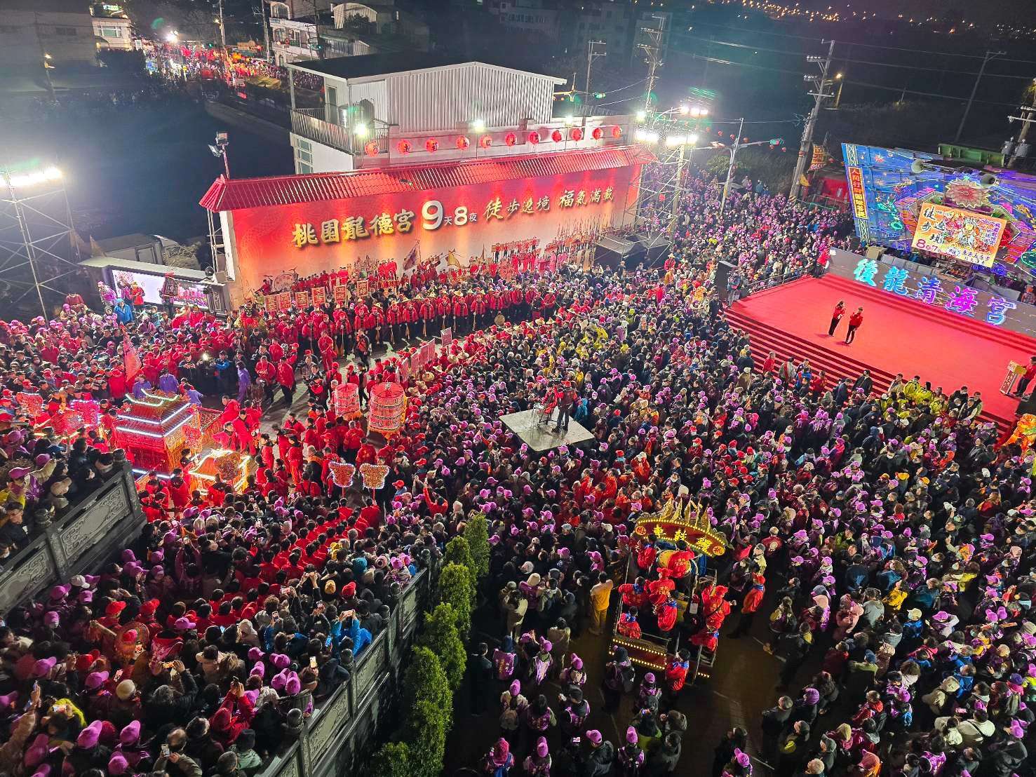 轉型典範!桃園龍德宮南巡遶境推環保 放電子鞭炮、垃圾不落地 轉型典範!桃園龍德宮南巡遶境推環保 放電子鞭炮、垃圾不落地