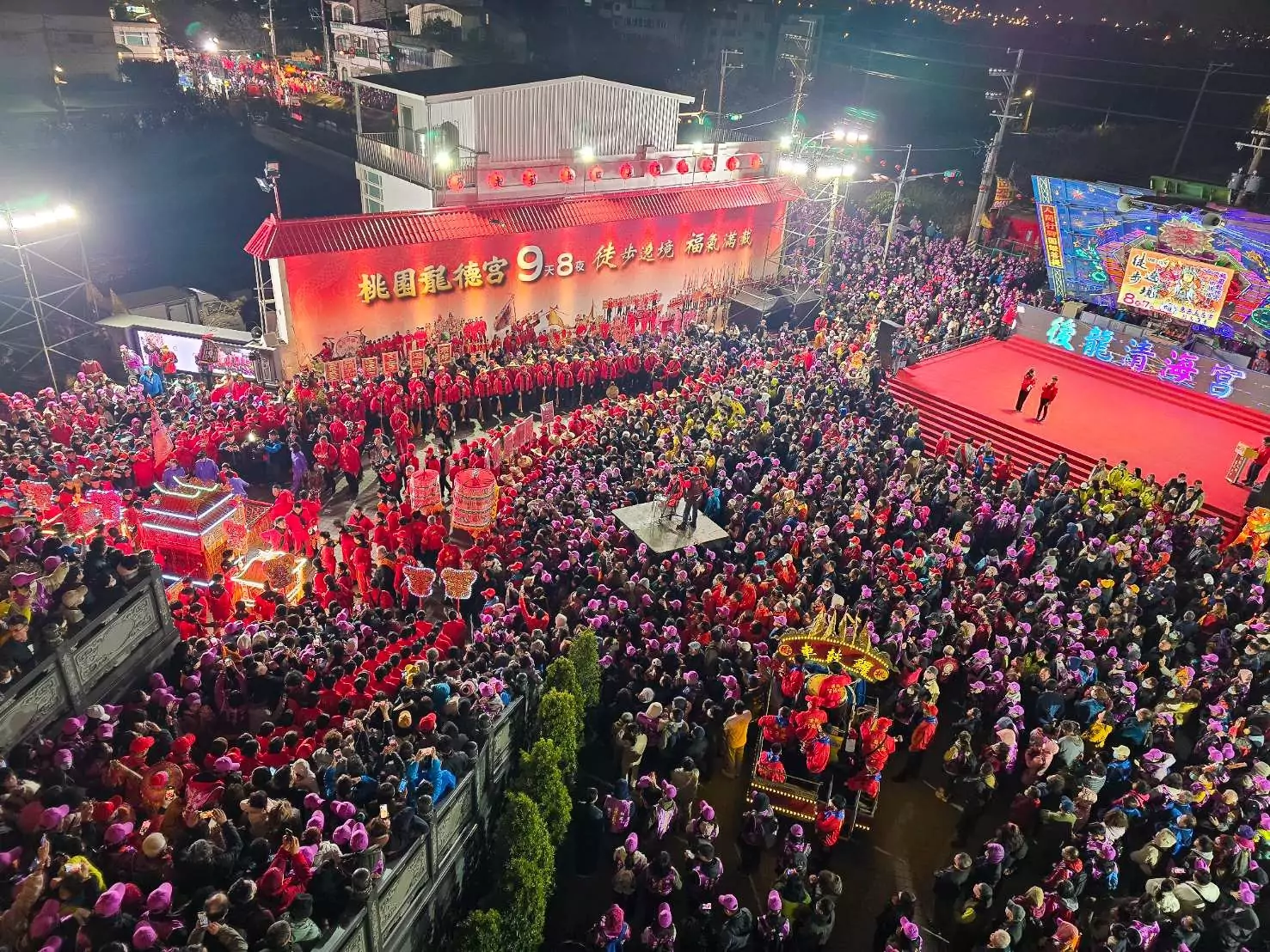 轉型典範!桃園龍德宮南巡遶境推環保 放電子鞭炮、垃圾不落地 轉型典範!桃園龍德宮南巡遶境推環保 放電子鞭炮、垃圾不落地