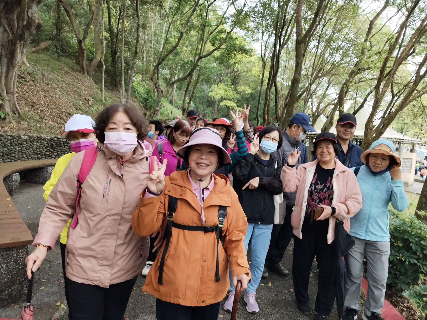 林口長庚健走活動登場 邀龜山5千里民漫步養生村吸收芬多精 林口長庚健走活動登場 邀龜山5千里民漫步養生村吸收芬多精
