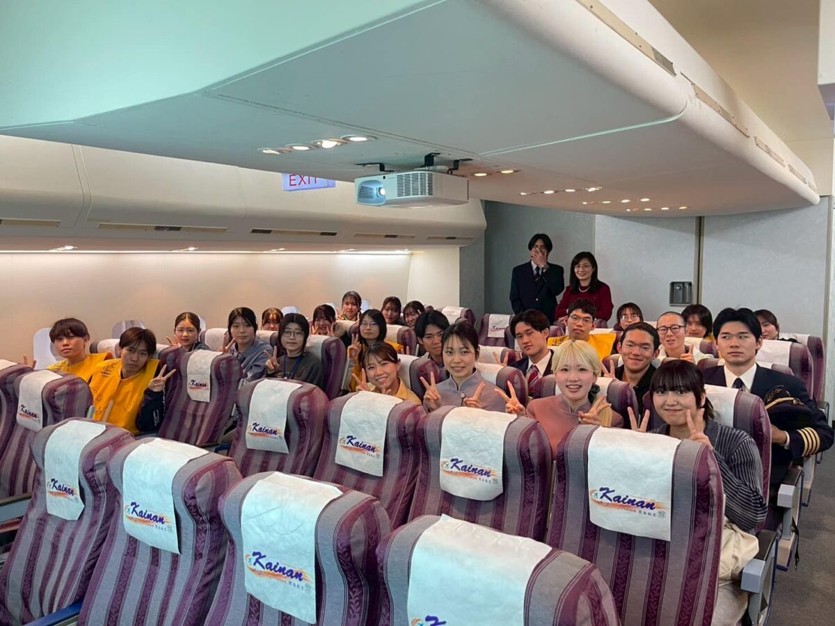 【有片】行人地獄再現龜山?婦人走斑馬線慘遭左轉小客車撞斷腿 S 39887023