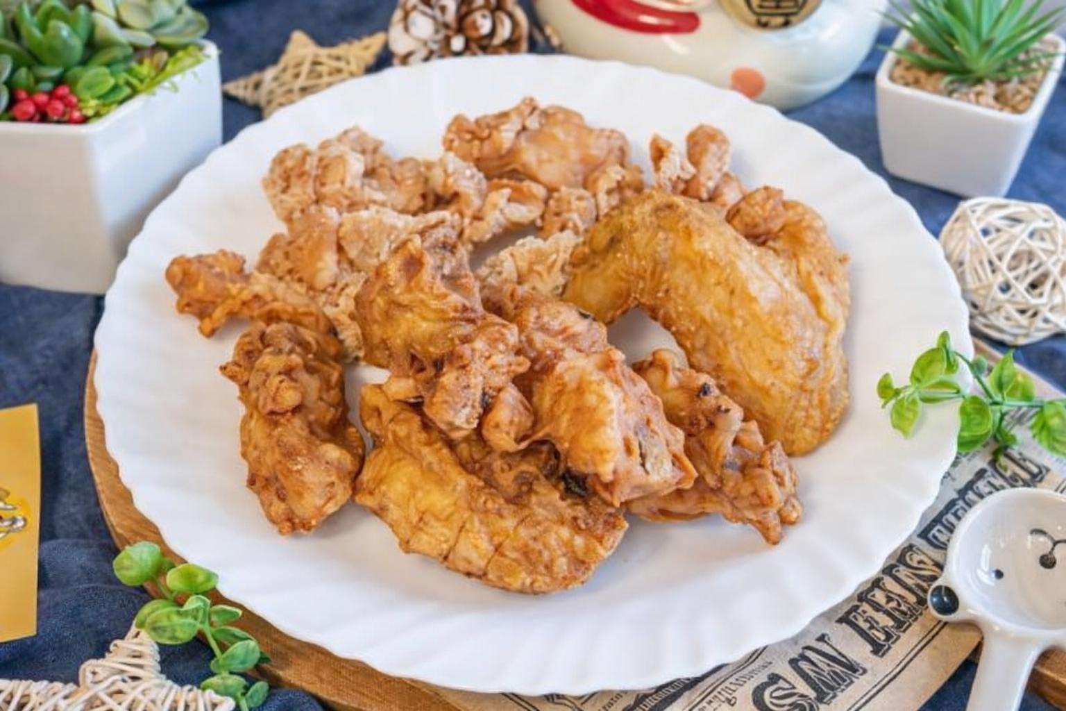 台東宵夜推薦:巷弄豆乳雞現炸出爐 香氣撲鼻讓人上癮! 台東宵夜推薦:巷弄豆乳雞現炸出爐 香氣撲鼻讓人上癮!