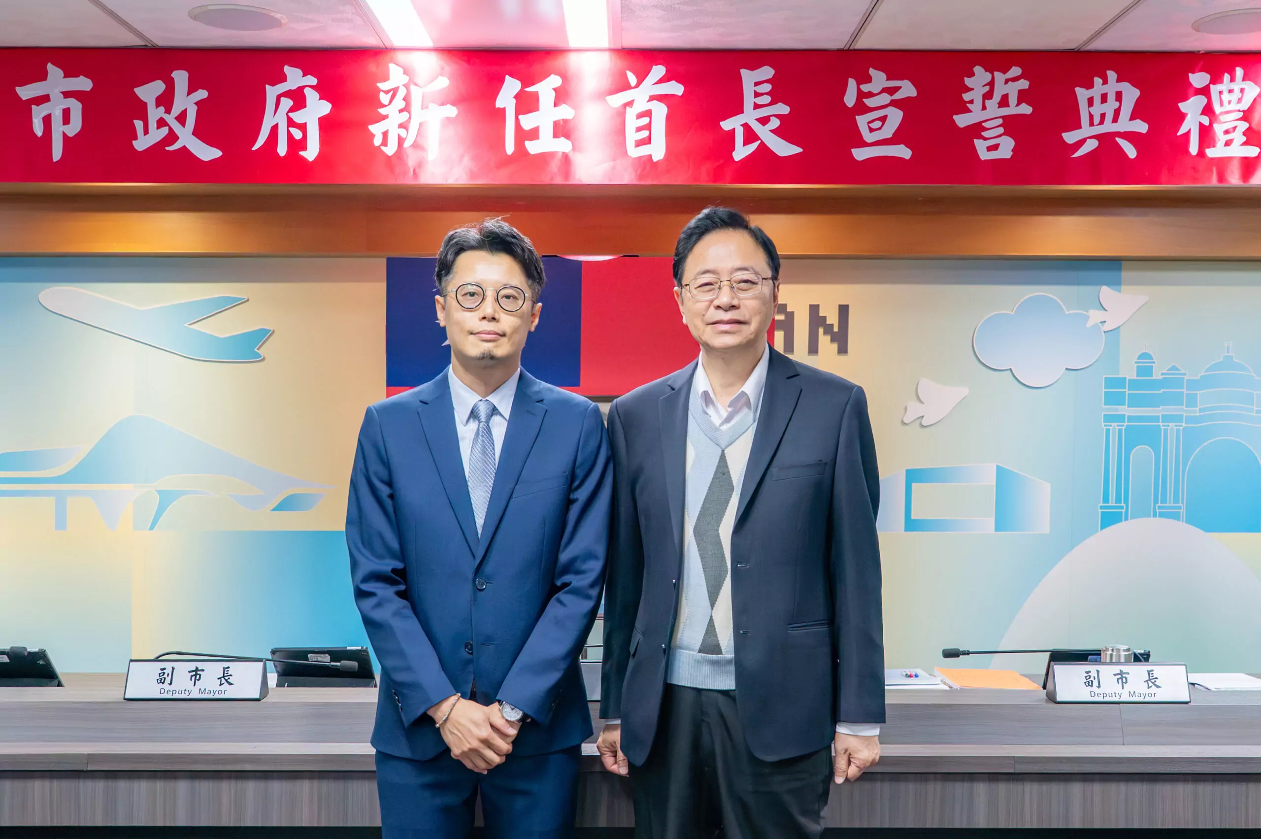 桃園市府人事新氣象 曾俊豪宣誓就任秘書處長 S 967254023 0 scaled