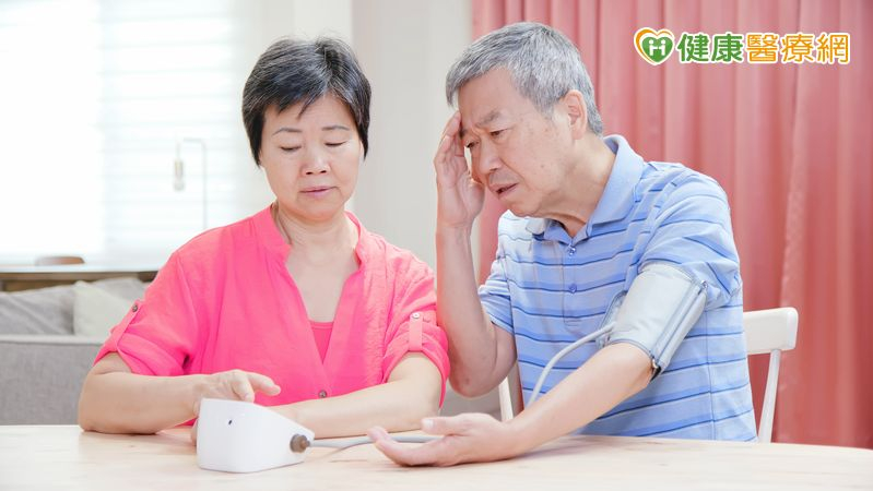血壓高再吃藥就好?醫示警:當心反傷血管 控血壓別只執著數字! 血壓高再吃藥就好?醫示警:當心反傷血管 控血壓別只執著數字!