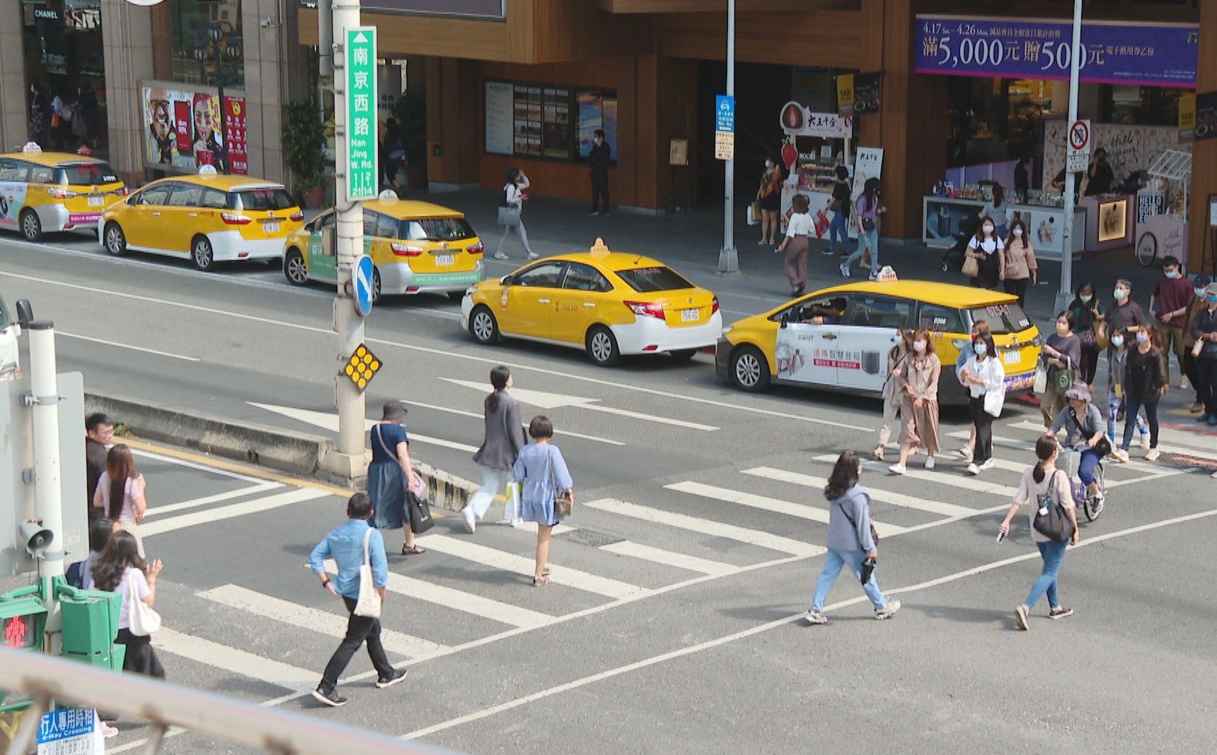 北市公車死亡車禍「69歲婦遭輾身亡」 警方帶回肇事駕駛