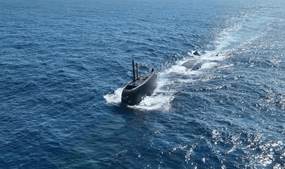 海鯤號遭質疑「艦容未平整」 台船:不影響測試可立即改進 海鯤號遭質疑「艦容未平整」 台船:不影響測試可立即改進