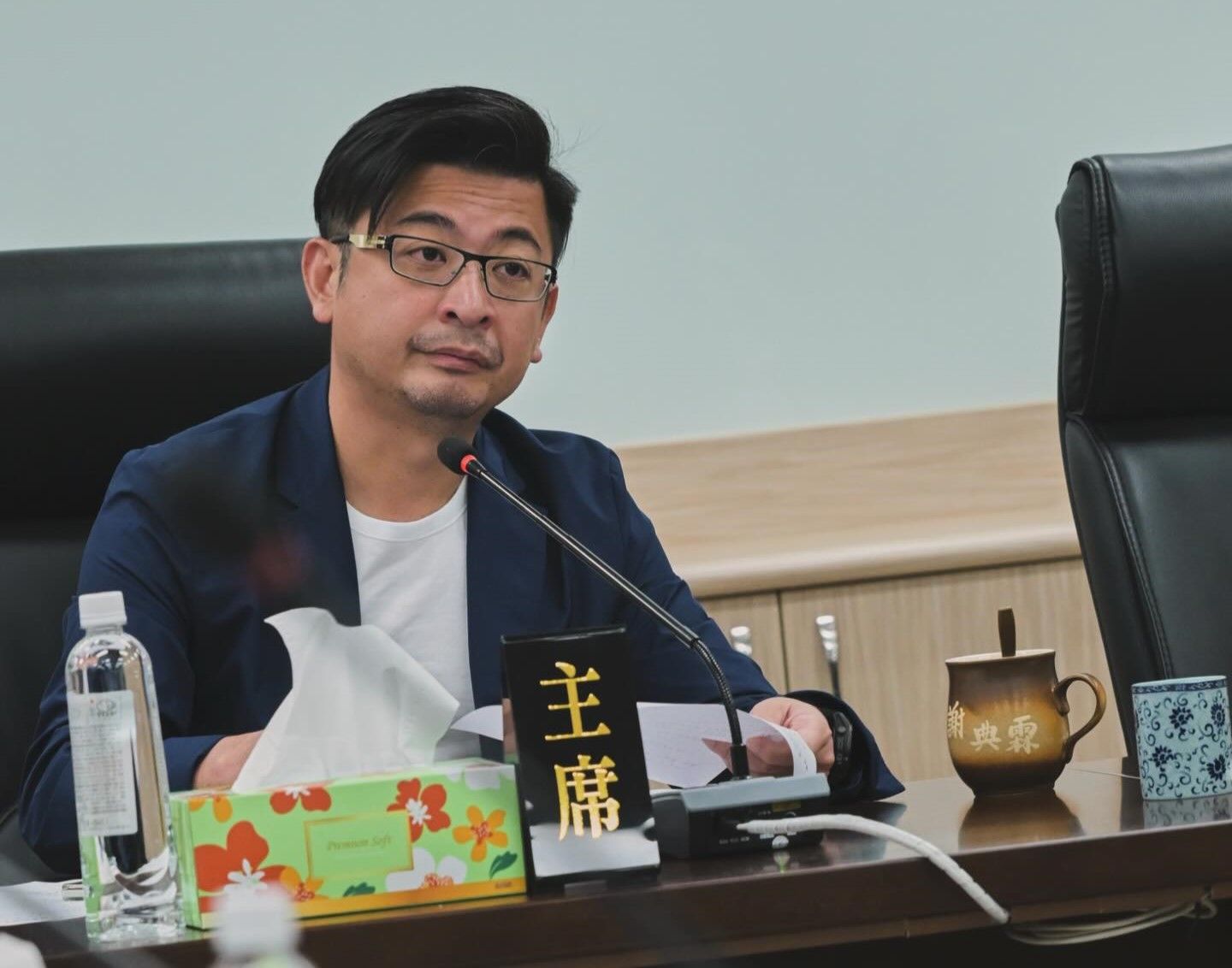 謝典霖曝認識王定宇緋聞女方 笑稱保養佳但「不是我的菜」 謝典霖曝認識王定宇緋聞女方 笑稱保養佳但「不是我的菜」