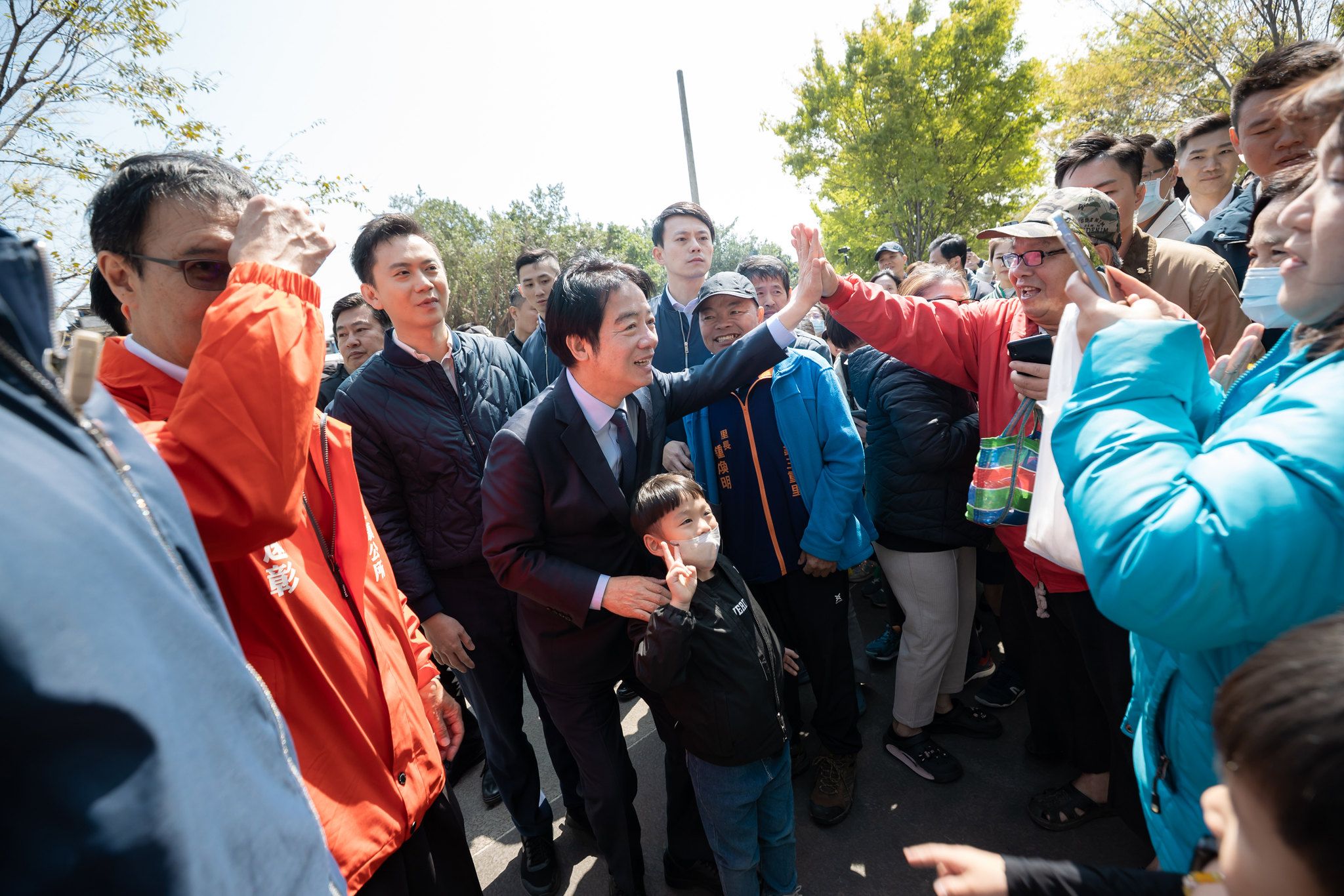 台灣隊首勝!網猜賴清德反應 釣出本人「握拳慶祝」總統級迷因