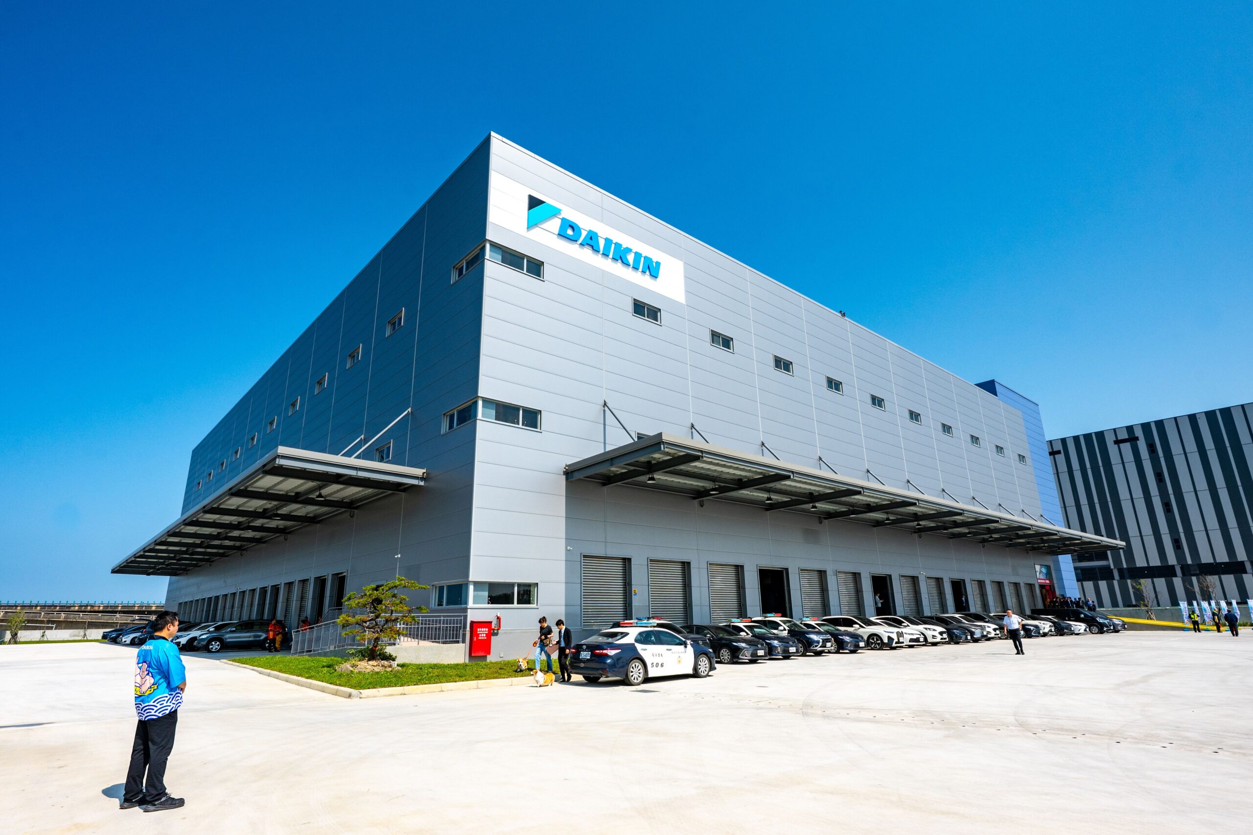 e124cc97 78fd 43a8 a68a bcce3f38b652 scaled